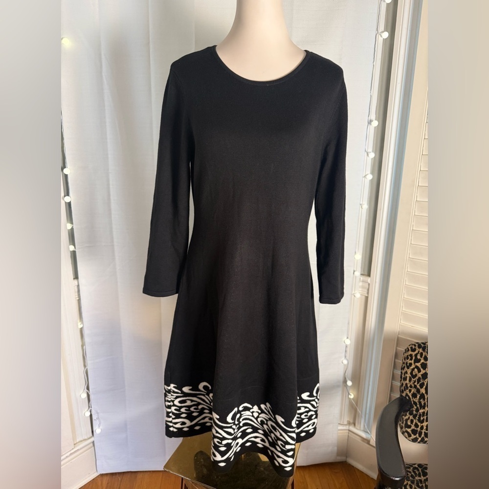 J Howard Black Knit Long Sleeve Dress with White Scroll Hem – Size Large - Picture 7 of 7